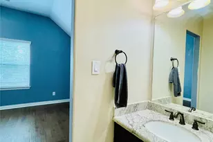 14303 Tasmania Ct, Sugar Land, TX 77498 - Photo 19