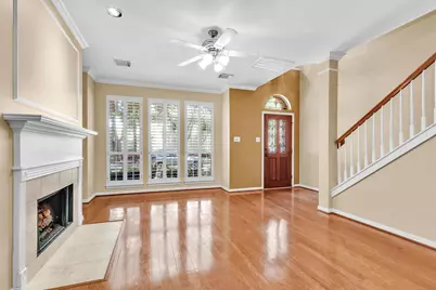 727 W Heights Hollow Lane, Houston, TX 77007 - Photo 5