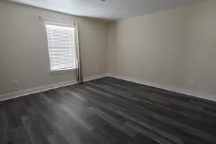 1426 Rd 5734, Cleveland, TX 77327 - Photo 5