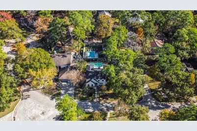 4 Maystar Court, The Woodlands, TX 77380 - Photo 39