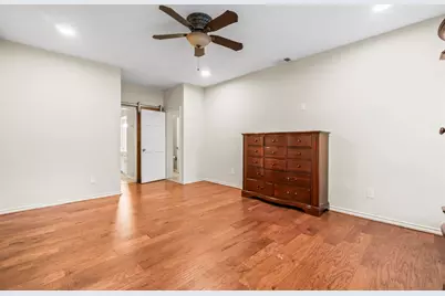 4 Maystar Court, The Woodlands, TX 77380 - Photo 21