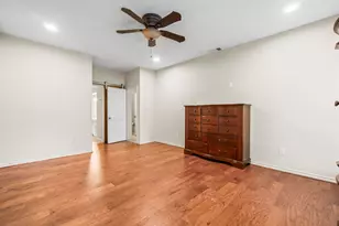 4 Maystar Ct, The Woodlands, TX 77380 - Photo 21