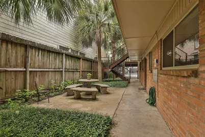 2201 Driscoll Street #4, Houston, TX 77019 - Photo 13