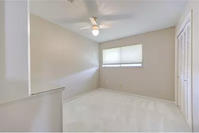 10526 Sageberry Drive, Houston, TX 77089 - Photo 9