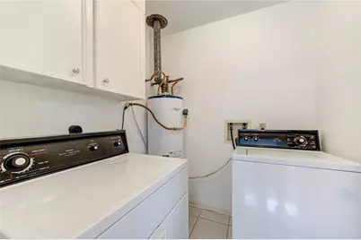 10526 Sageberry Drive, Houston, TX 77089 - Photo 25
