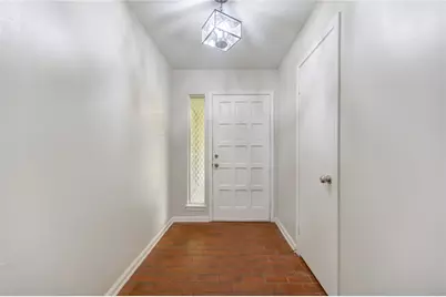 10526 Sageberry Drive, Houston, TX 77089 - Photo 5