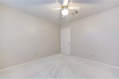 10526 Sageberry Drive, Houston, TX 77089 - Photo 7
