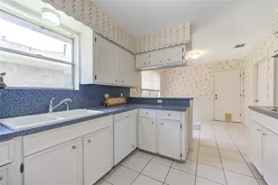10526 Sageberry Dr, Houston, TX 77089 - Photo 27