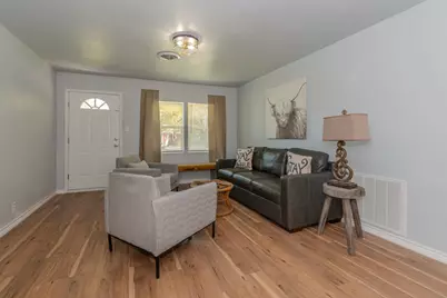 389 Bryan Lane, Beaumont, TX 77707 - Photo 3