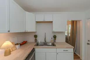 389 Bryan Ln, Beaumont, TX 77707 - Photo 7