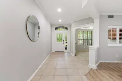 3 S Altwood Circle, The Woodlands, TX 77382 - Photo 5