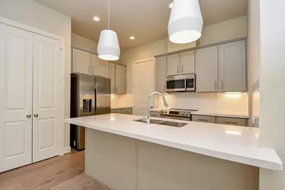 2305 Silva Park Lane, Houston, TX 77091 - Photo 9