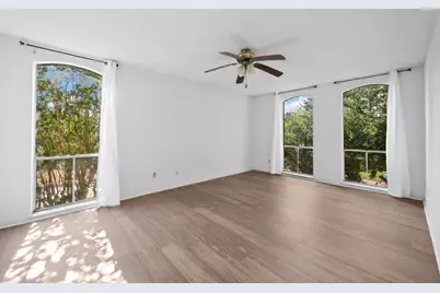 4649 Wild Indigo Street #337, Houston, TX 77027 - Photo 11