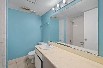 4649 Wild Indigo Street #337, Houston, TX 77027 - Photo 15