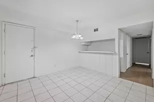 4649 Wild Indigo St, Houston, TX 77027 - Photo 3
