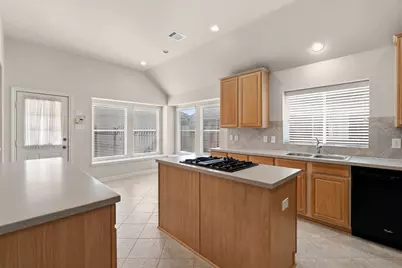 9122 Sunny Ridge Drive, Houston, TX 77095 - Photo 5