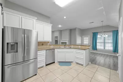 121 Clear Water Street W, Montgomery, TX 77356 - Photo 7
