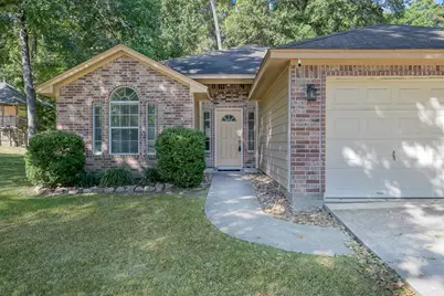 121 Clear Water Street W, Montgomery, TX 77356 - Photo 3