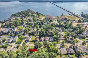 121 Clear Water Street W, Montgomery, TX 77356 - Photo 21