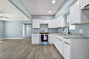 131 Imogene Dr, San Antonio, TX 78223 - Photo 9