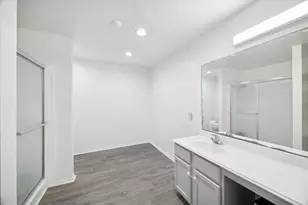 8435 Broadleaf Ave, Baytown, TX 77521 - Photo 19