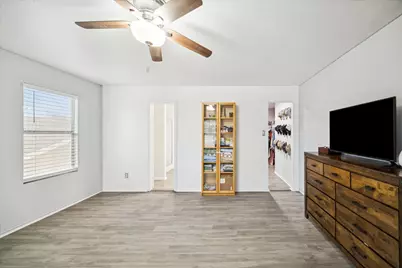 8435 Broadleaf Avenue, Baytown, TX 77521 - Photo 17