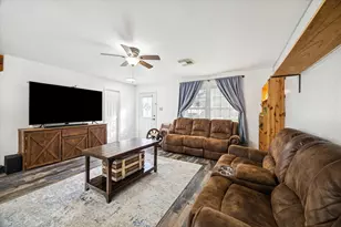 8435 Broadleaf Ave, Baytown, TX 77521 - Photo 5