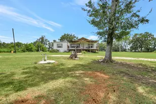 8691 River Oaks Dr, Midway, TX 75852 - Photo 1