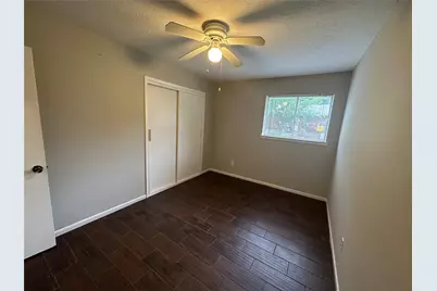 9939 Valley Park Drive, Houston, TX 77078 - Photo 9