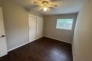 9939 Valley Park Dr, Houston, TX 77078 - Photo 9