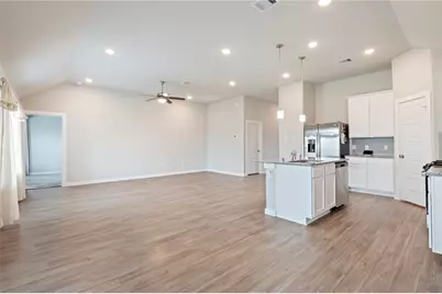 2107 Santa Ana Way, Baytown, TX 77523 - Photo 5