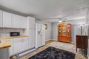 157 Houston St, Angleton, TX 77515 - Photo 39