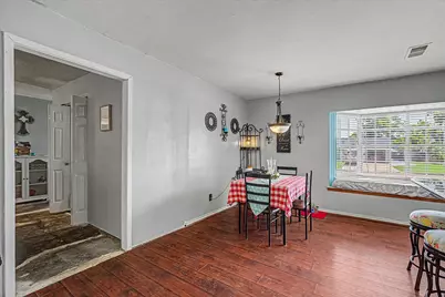 157 Houston Street, Angleton, TX 77515 - Photo 17