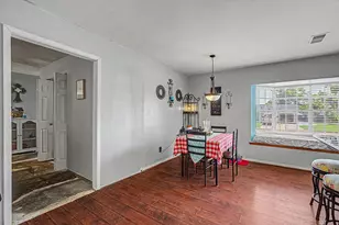 157 Houston St, Angleton, TX 77515 - Photo 17