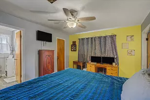 157 Houston St, Angleton, TX 77515 - Photo 11
