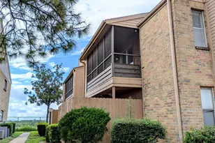 10555 Turtlewood Ct, Houston, TX 77072 - Photo 3