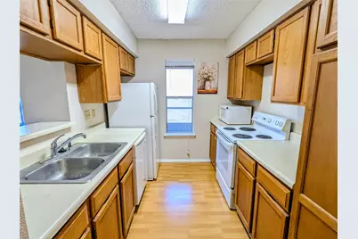 10555 Turtlewood Court #1903, Houston, TX 77072 - Photo 15