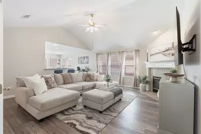 10215 Riderdale Park Lane, Houston, TX 77070 - Photo 3