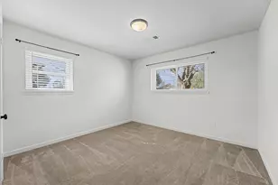 3812 Hardin Rd, Baytown, TX 77521 - Photo 17