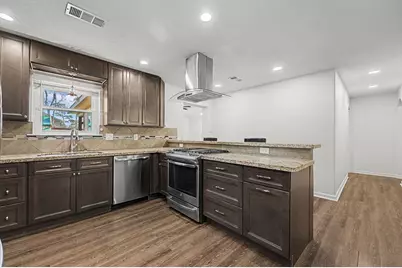 3812 Hardin Road, Baytown, TX 77521 - Photo 5
