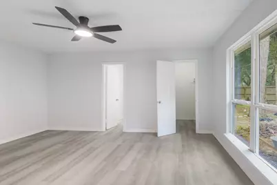 3820 Evergreen Drive, Dickinson, TX 77539 - Photo 7