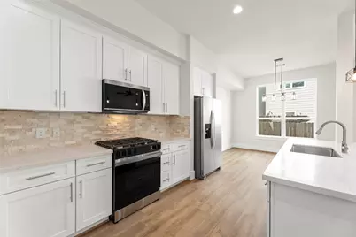 1805 Palmetto Landing Drive, Houston, TX 77009 - Photo 11