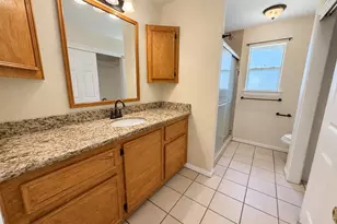 3804 Briar Hollow Dr, Dickinson, TX 77539 - Photo 15