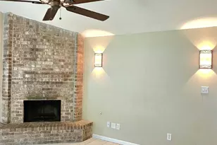 22 W Broken Oak Ct, The Woodlands, TX 77381 - Photo 13