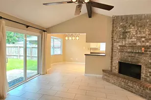 22 W Broken Oak Ct, The Woodlands, TX 77381 - Photo 7