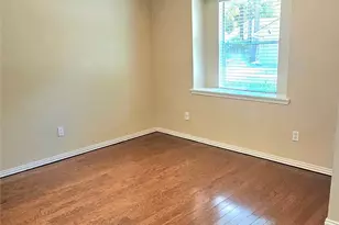 22 W Broken Oak Ct, The Woodlands, TX 77381 - Photo 5