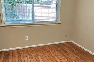 22 W Broken Oak Ct, The Woodlands, TX 77381 - Photo 19
