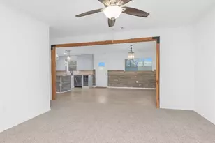 1314 Hooks St, Crockett, TX 75835 - Photo 5