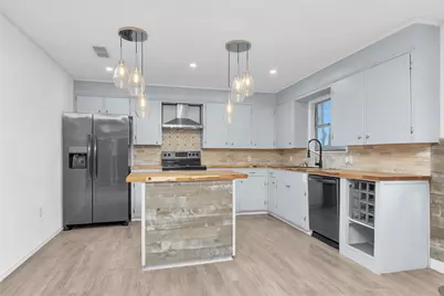 1314 Hooks Street, Crockett, TX 75835 - Photo 11