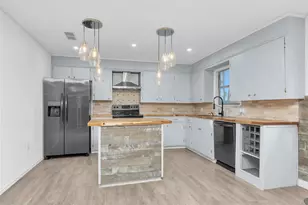 1314 Hooks St, Crockett, TX 75835 - Photo 11